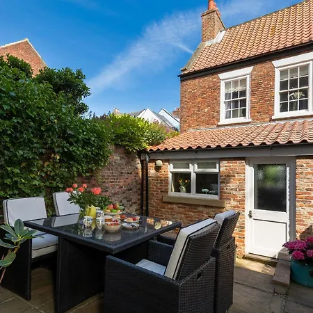 Cobble Cottage Whitby Exterior photo
